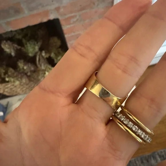 14k gold and diamond Vintage Ring - Picture 9 of 10